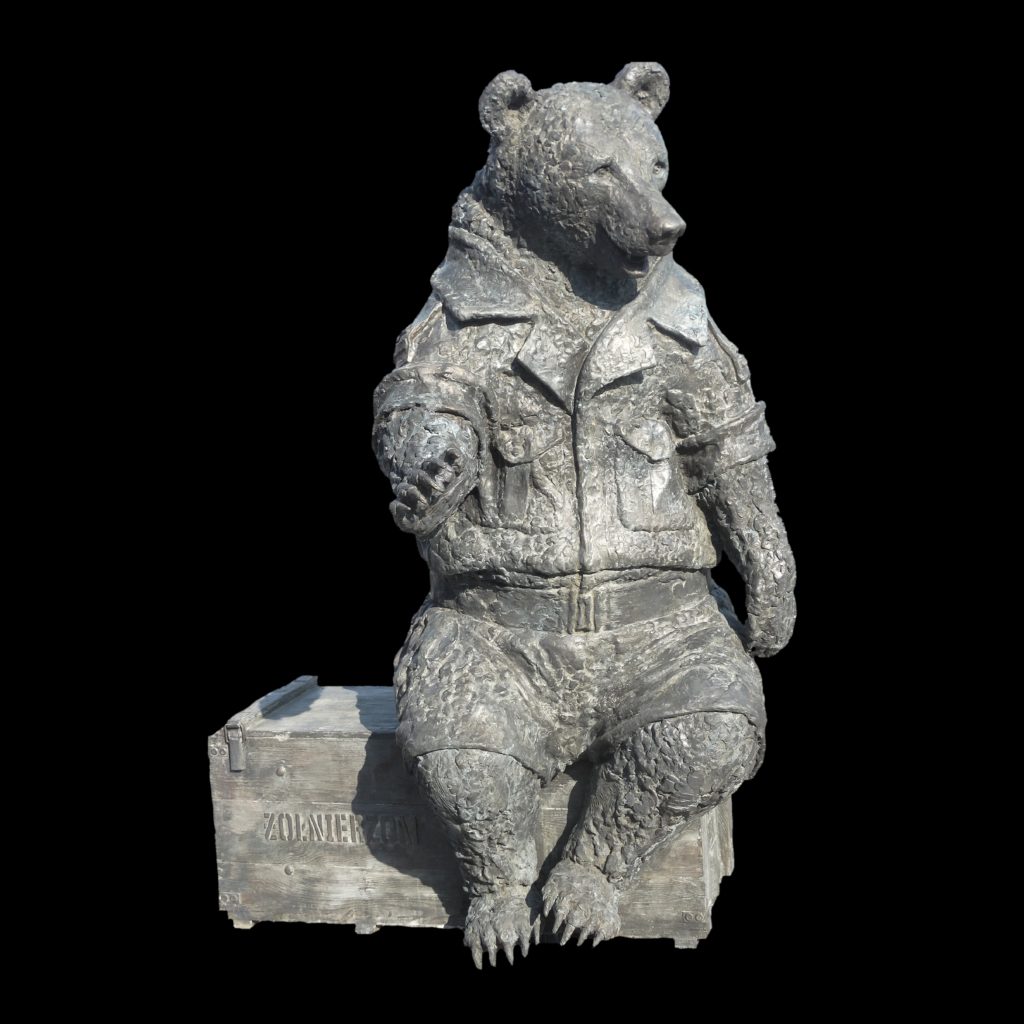 Teddy bear Wojtek, Teddy bear Wojtek made of bronze, Teddy bear Wojtek cast in bronze gasrtkastudio